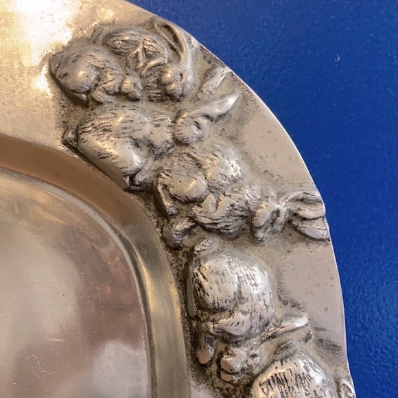 Handcrafted in Mexico Betty Barrena Easter Rabbit Aluminum Platter - Picture 2 of 9